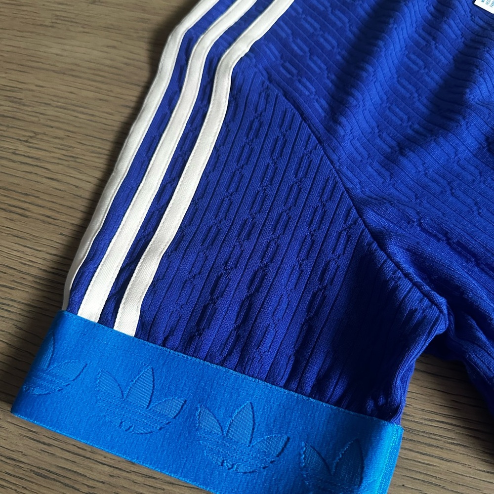 Adidas Originals women’s t shirt